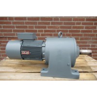 63 RPM 3 KW Asmaat 50 mm. Used.